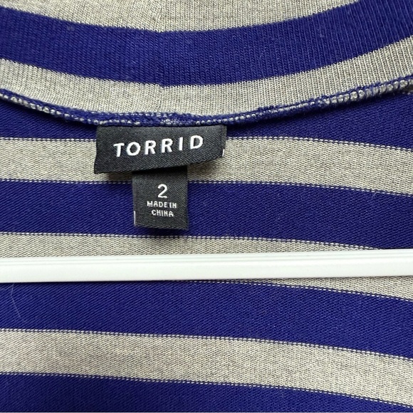 Torrid size 2 blue/gray Striped Open-Front Cardigan - Picture 7 of 7